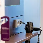 Premier Centre Hotel 3*