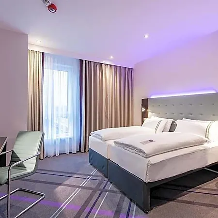 Premier Centre Hotel