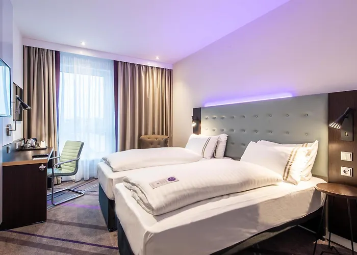 Premier Centre Otel 3*